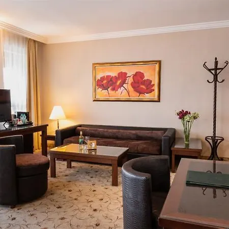 Maxi Park & Hotel Velingrad