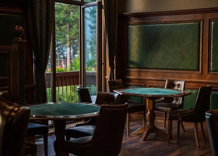 Maxi Park & Hotel 5*